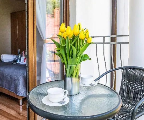 Nocleg ze śniadaniem Reveliqa - Gościnne I 3*