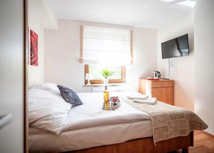 Reveliqa - Gościnne I Pobierowo