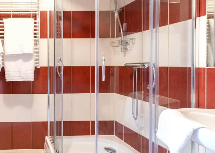 Reveliqa - Gościnne I Nocleg ze śniadaniem Pobierowo